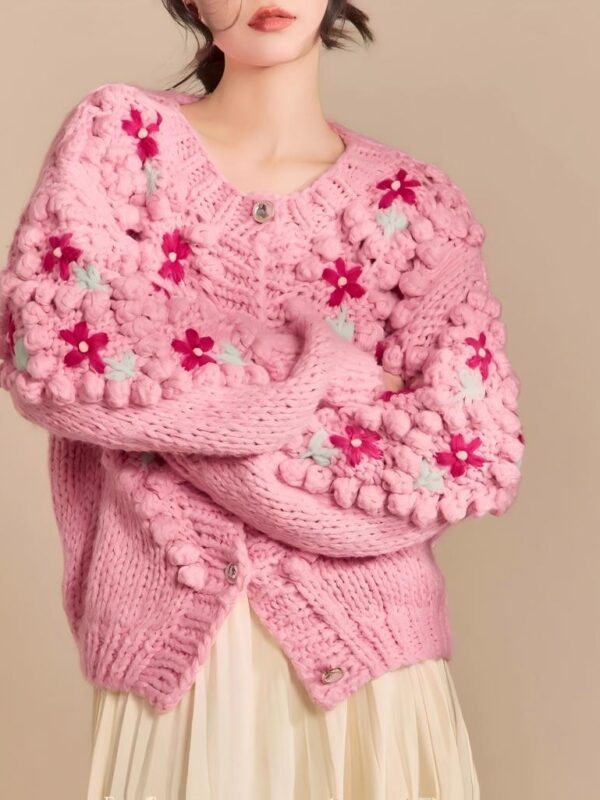 A15 Colorblock floral embroidery wide knitted jacket
